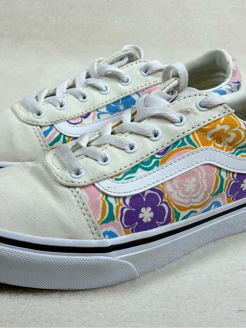 Vans Kids Floral Old Skool Sneakers - Cream with Purple, Yellow, Pink & Teal
